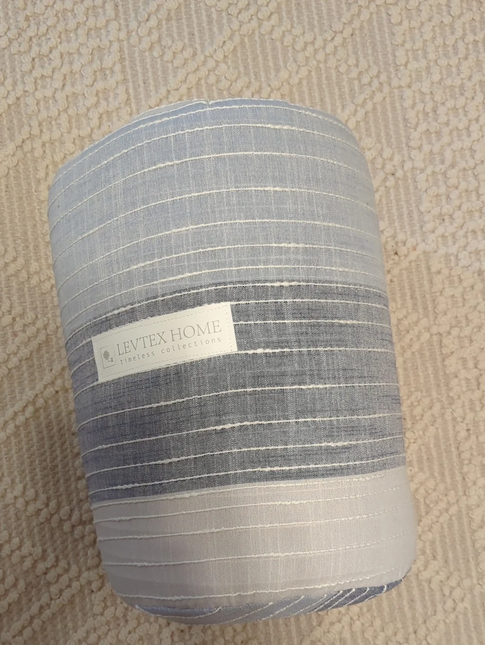 Levtex Home Sand Stripes Blue Full/Queen Comforter Set (90x94in) 2 Pillowcases